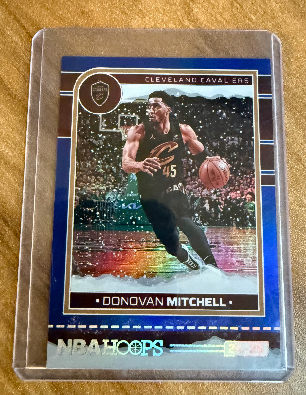 Donovan Mitchell 2024-2025 Panini NBA HOOPS Winter No. 211 Blue Refractor SP /88