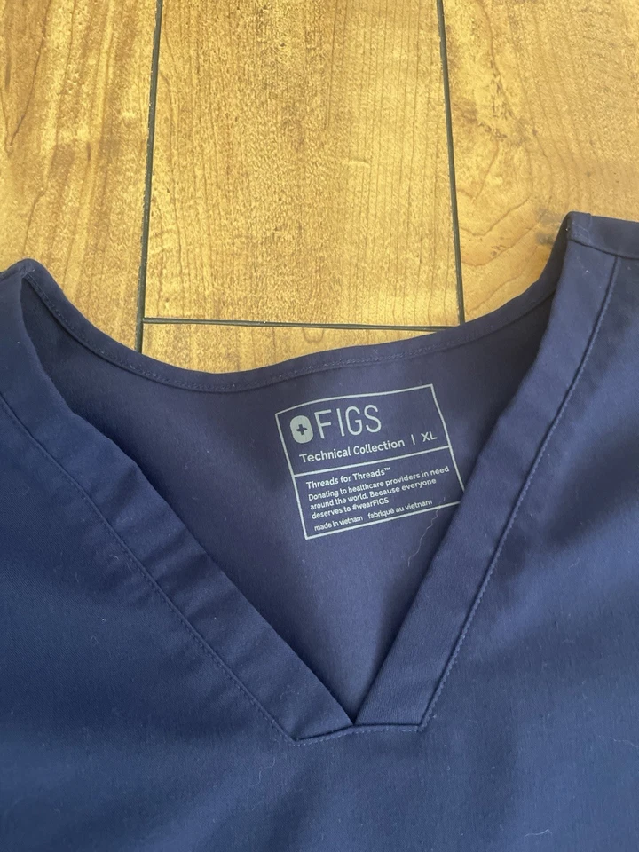 Figs Scrubs Blue Large - Image 3 of 4