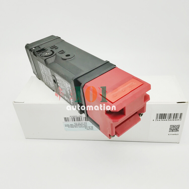 1PCS NEW FOR Safety door lock switch D4SL-N3PFA-DN