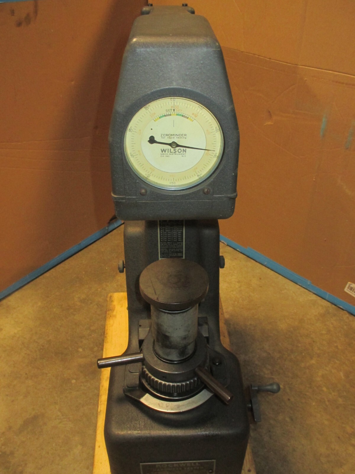 Wilson 3JR Rockwell Hardness Tester With Accessories, Great Condition