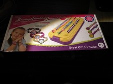 Braiding Friendship Bracelet Kit Makes 15 New Sealed Ages 6 Children Kids Girls