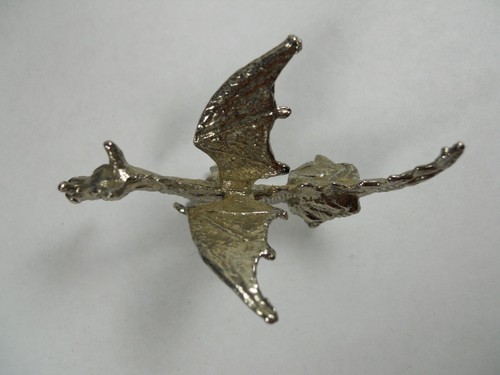 Figura de metal dragón alado vintage fantasía animal místico mágico decoración retro - Imagen 6 de 7