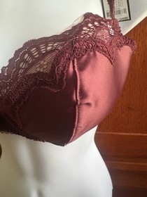 NWT Dita Von Teese Sexy Starlift balconette Bra 36D decadent plum