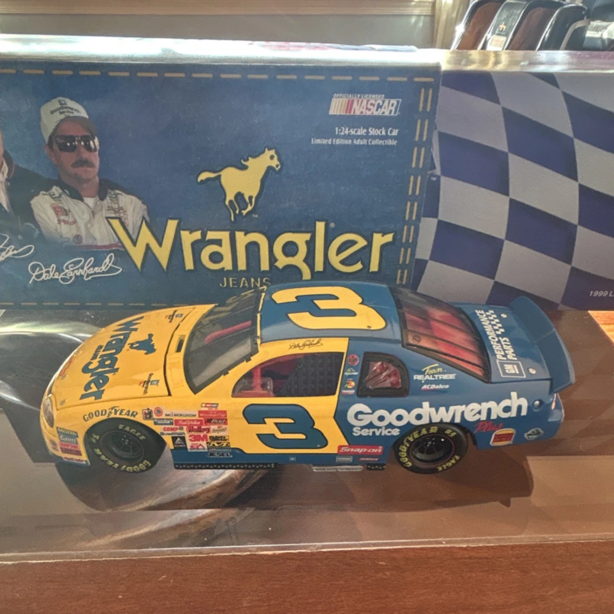 Dale Earnhardt 1:24 Diecast Racing Cars for sale | eBay