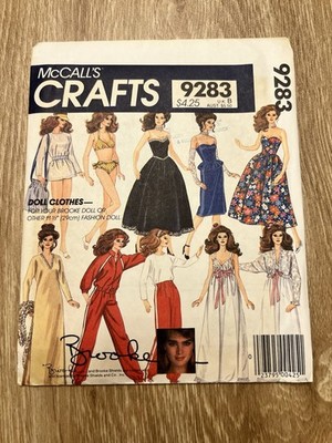 vintage Simplicity sewing pattern model 6967 wardrobes 11.5  dolls
