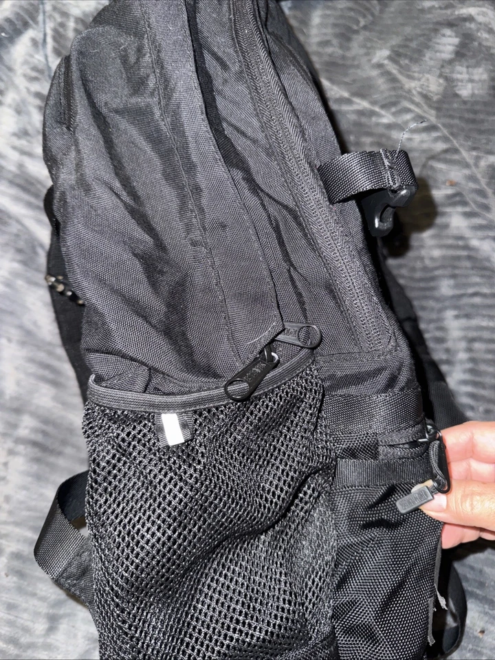 Mochila Victoria Secret Rosa Colegial Negra Foto 4 de 4