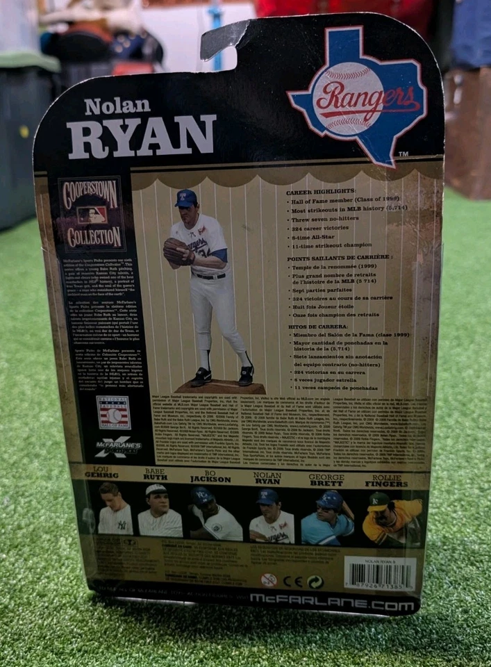 MLB Cooperstown 6 Nolan Ryan Texas Rangers labio ensangrentado Mcfarlane figura estatua Foto 2 de 2