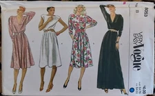 Vogue 8053, Women's Size 8/10,  Vintage,  Factory Folded Pattern