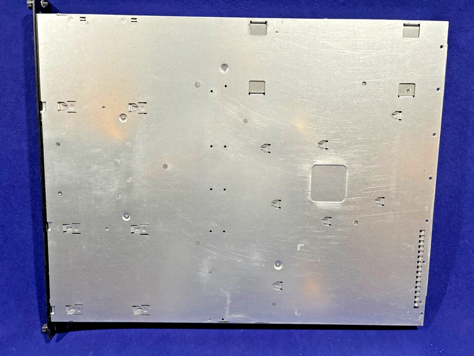 Dell PowerEdge 850 3.0 GHz 1GB RAM with Windows 2003 - Image 4 of 4