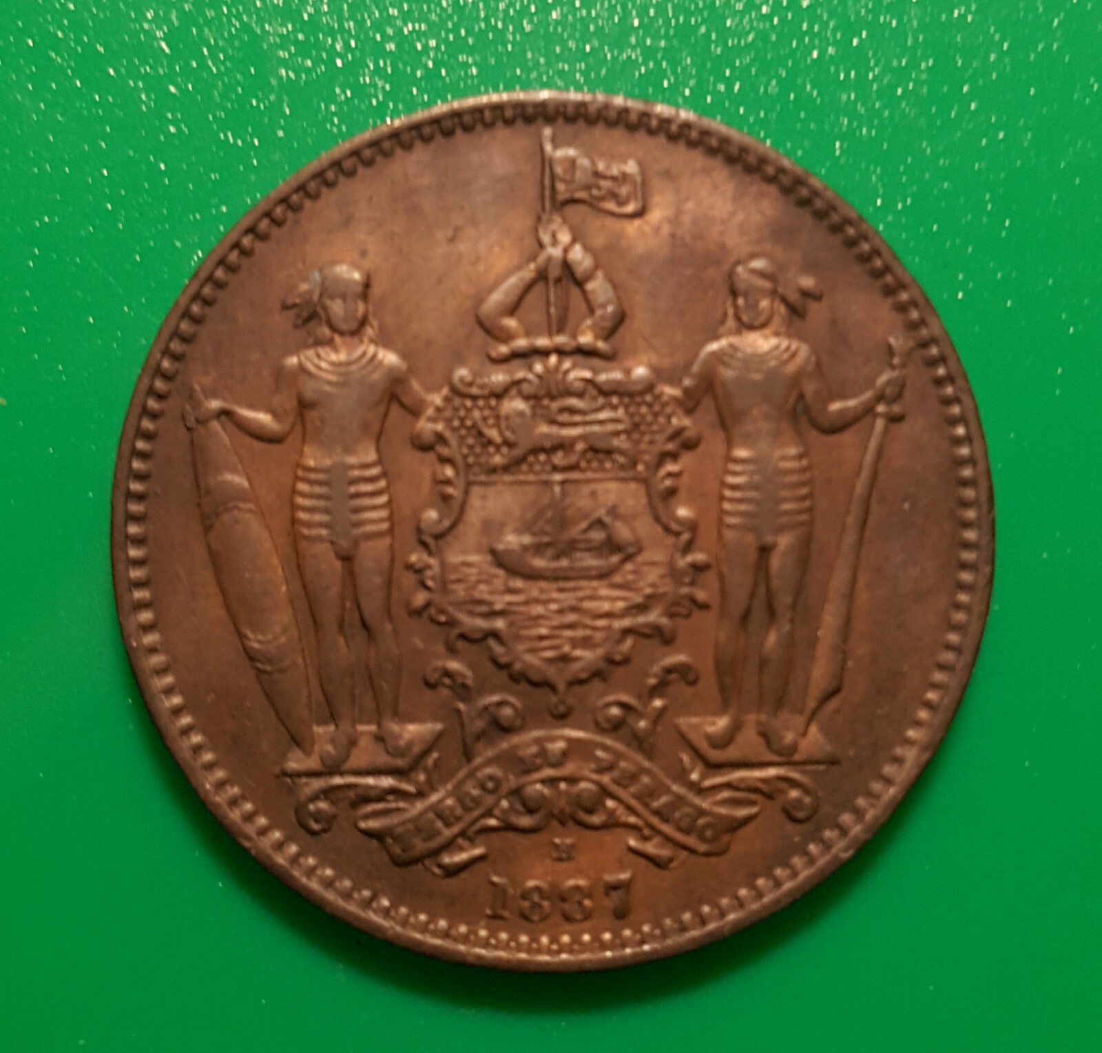 Foto 1 di 2