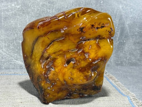 Natural amber, unprocessed, Baltic amber, large piece 895 grams. - Picture 17 of 24
