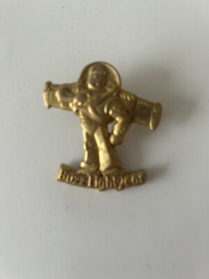 M&P - Buzz Lightyear - Toy Story - goldfarben - 100 Relief Pin