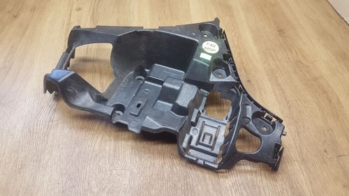 BMW 1 F40 2021 Stoßstange hinten links Halterung 8072575 VAP21652