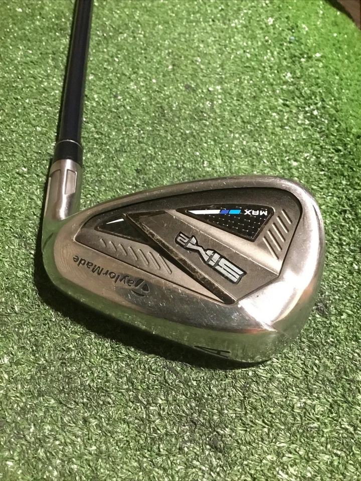Taylormade SIM2 Max Gap Wedge (GW) Seniors Fujikura Ventus 5-A Blue Graphite - Image 2 of 4