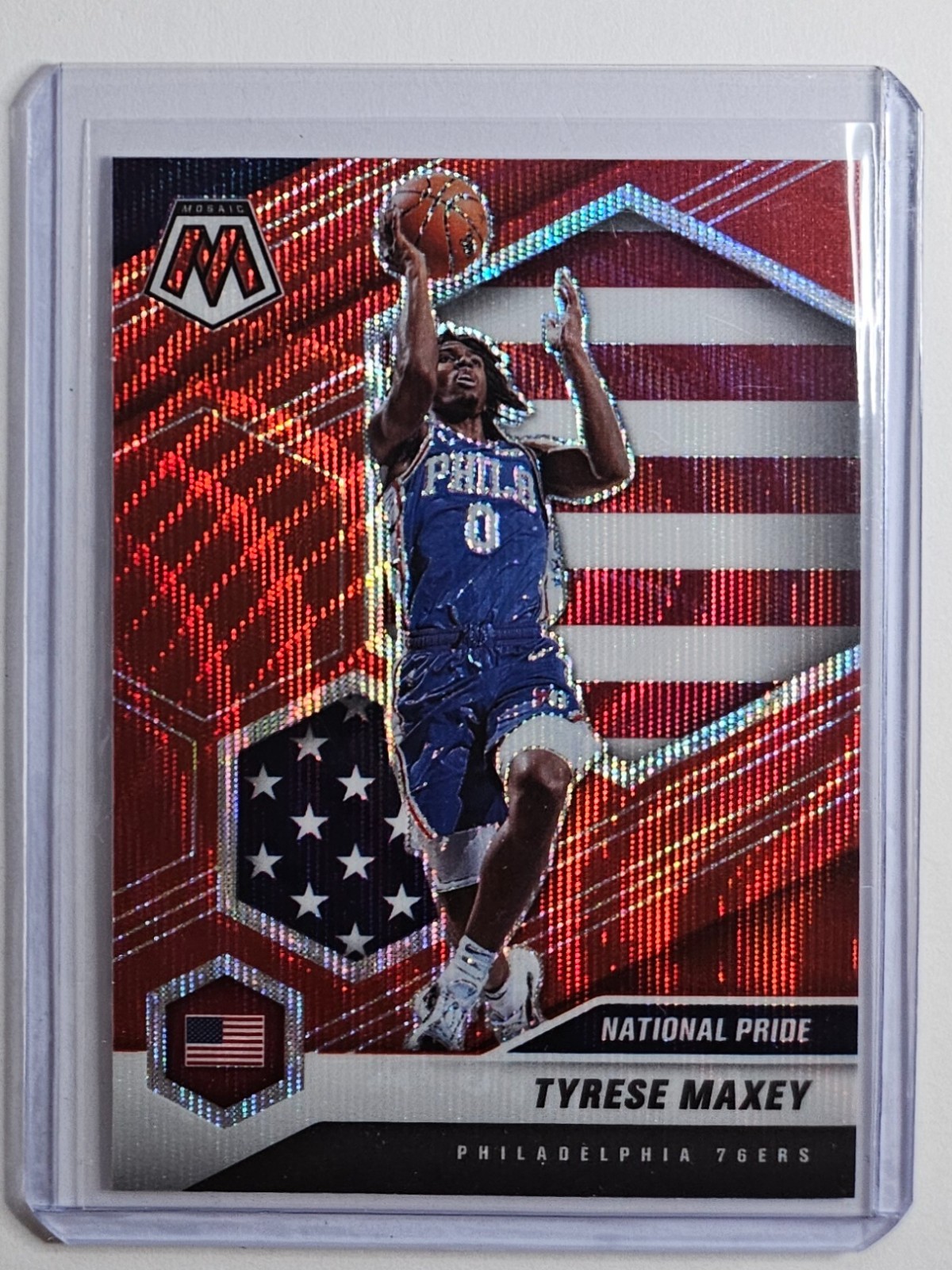 2020-21 Mosaic Tyrese Maxey Red Wave National Pride RC NBA