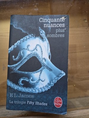 Fünfzig dunklere Schattierungen EL James Taschenbuch Roman TascheDe Grey