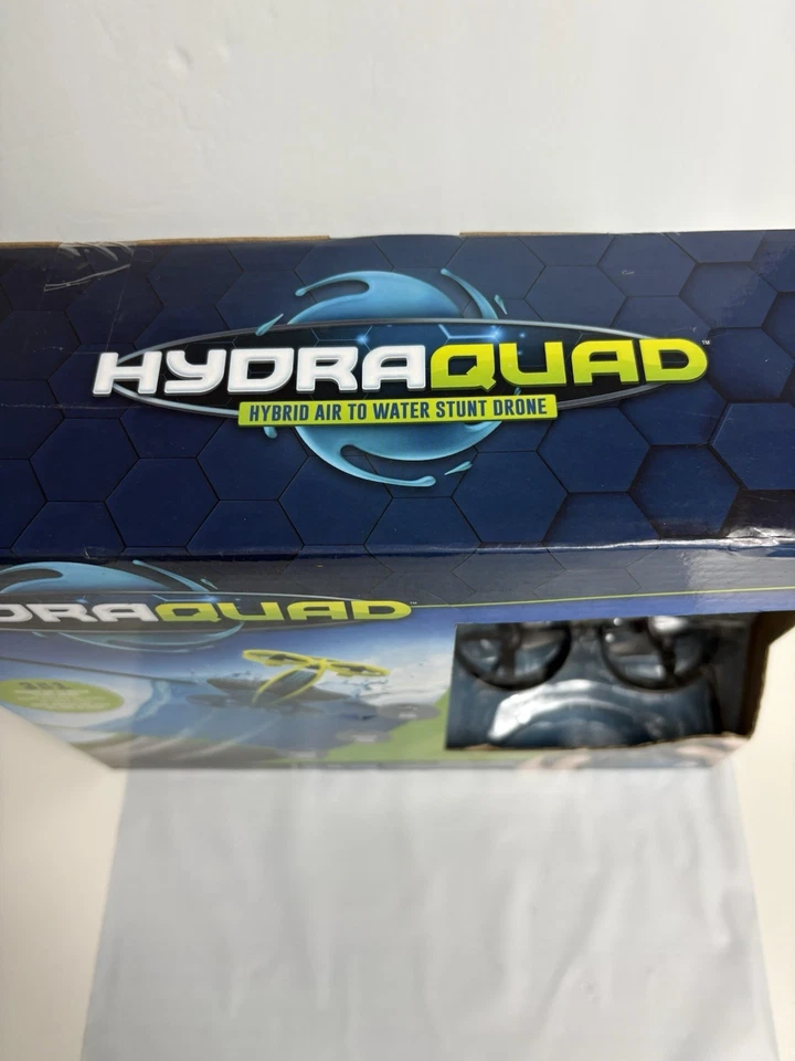 HydraQuad Remote Control Toy Race on Ground Air & Water Stunt Drone Hovercraft - Image 4 of 4