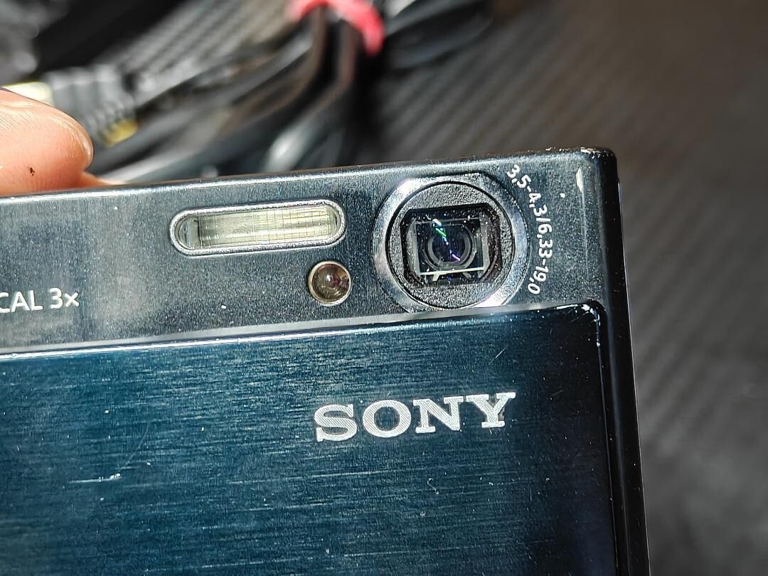 Sony Cyber-Shot DSC-T10 Compact Digital Camera - black Japanese