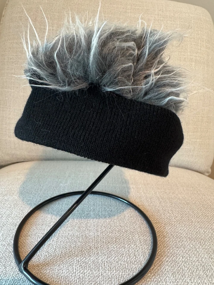 Nuevo sombrero gorra calavera tejido rockero negro/gris pelo puntiagudo imitación talla adulto para hombre Foto 2 de 4