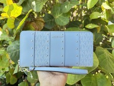 Michael Kors Jet Set Travel L Continental Wallet MK Light Sky Multi Silver Studs