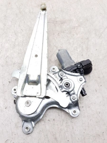 05-12 REGULADOR VENTANA PUERTA TRASERA LADO CONDUCTOR TOYOTA AVALON XLE Foto 3 de 4