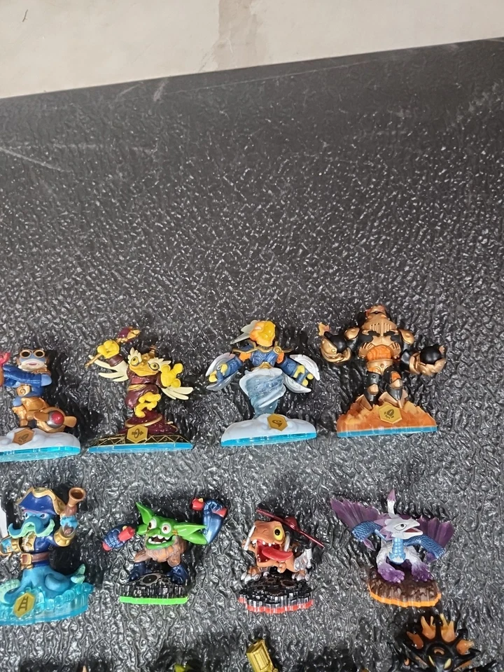 Skylanders Gran Lote De 29 - Spyro, Gigantes, Equipo de Intercambio de Fuerza y Trampa con Legendario Foto 3 de 4