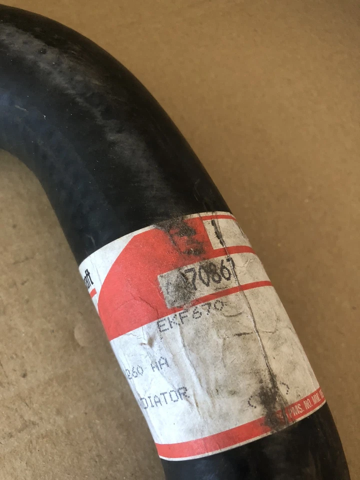 Motorcraft Upper Lower Radiator Hose 1604697 3396913 6047976 6079523 6115575 - Image 4 of 4