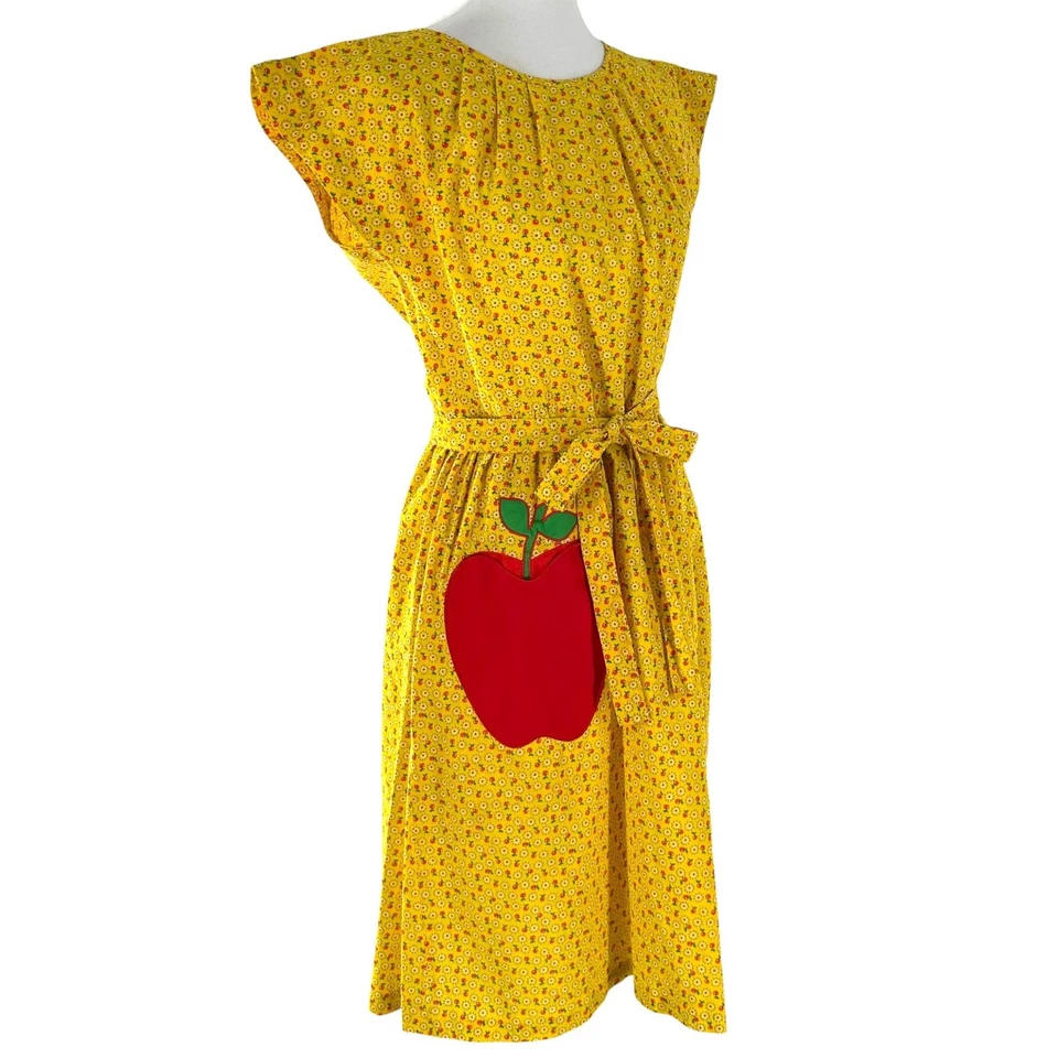 Vestido envelope vintage anos 60 redemoinho aplique maçã bolso vermelho e amarelo tamanho 10 - Imagem 3 de 4
