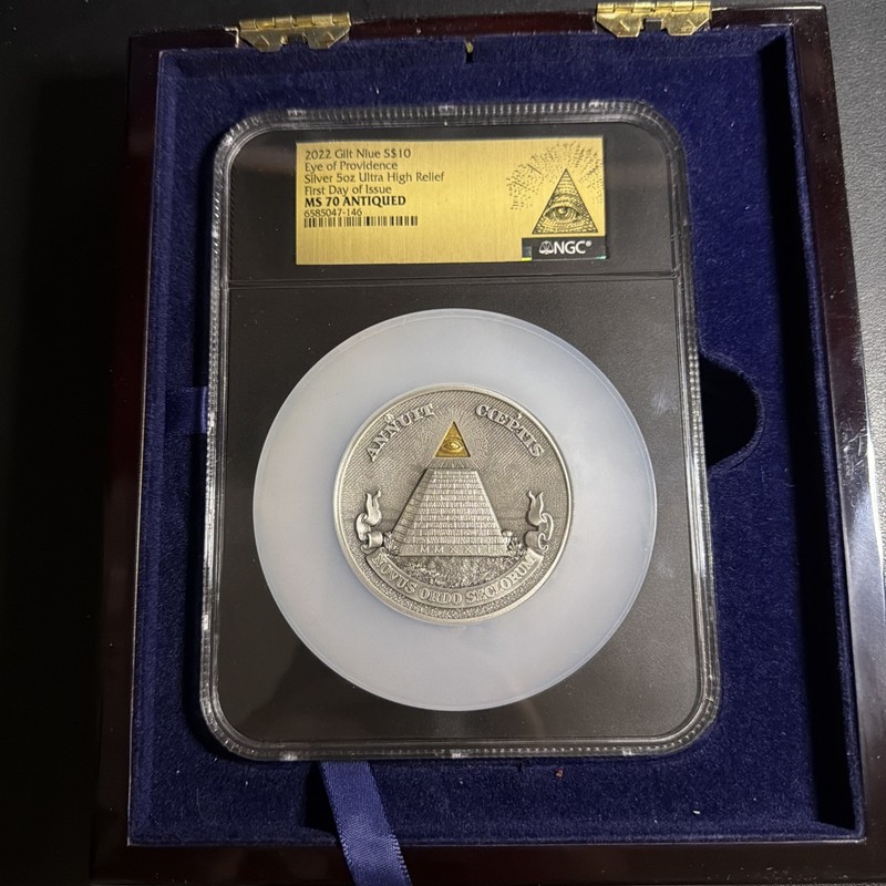 2022 $10 Niue 5oz Gilt Silver Eye of Providence UHR NGC MS70 Antique VIN5