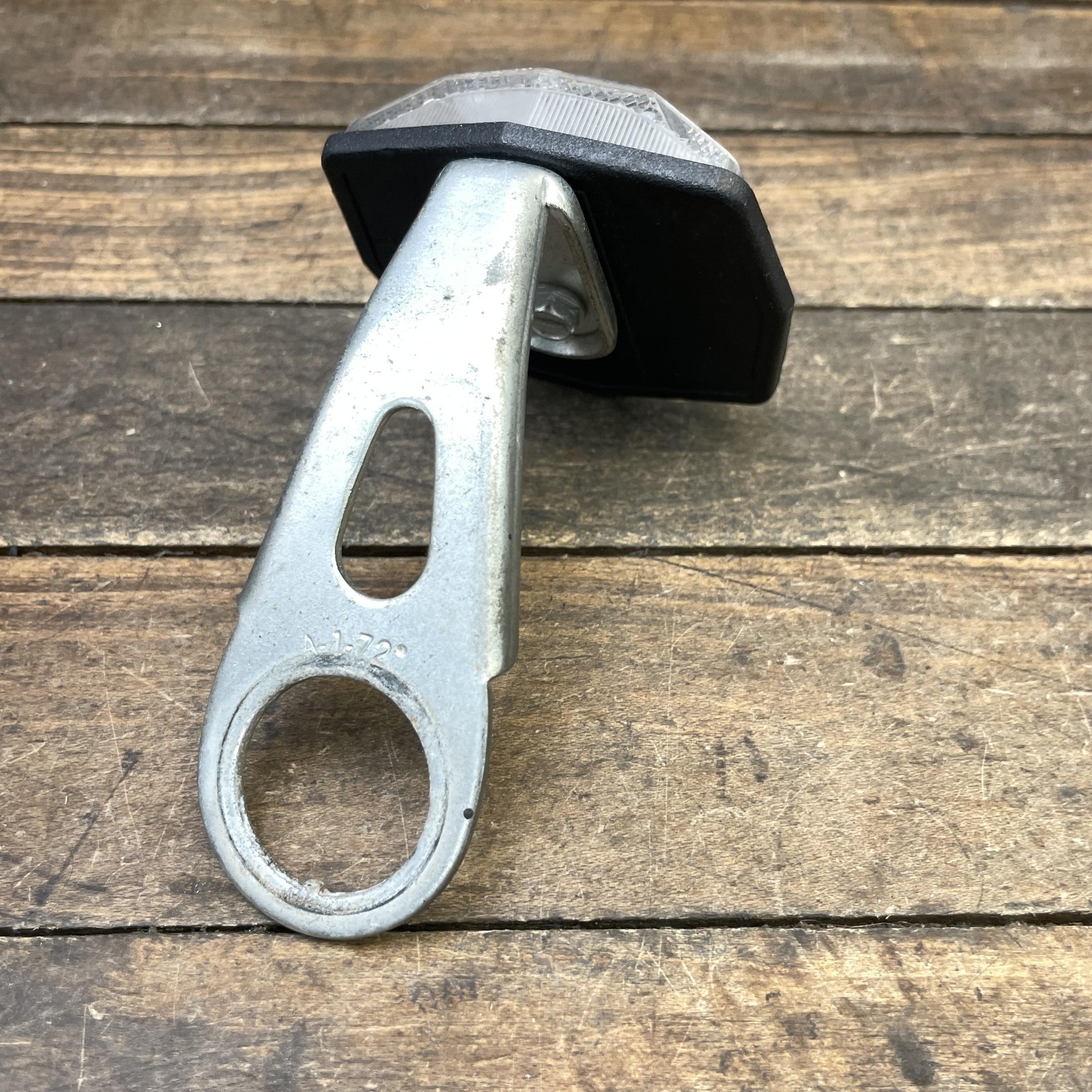 Vintage Sate-Lite Cat Eye B-10 Bicycle Reflector Set BS6102-2 Front Rear Alloy