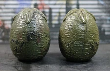 Lot of 2 Mega Construx Aliens Ovomorph Green Egg Black Series *Empty* 4” Tall