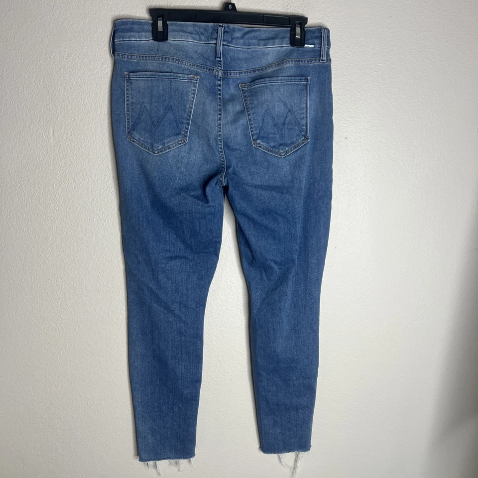 Jean Mother Denim The Looker Tobillo Fray Talla 33x28 Azul 5 Bolsillos Cremallera Mosca Usado en Excelente Condición Foto 4 de 4