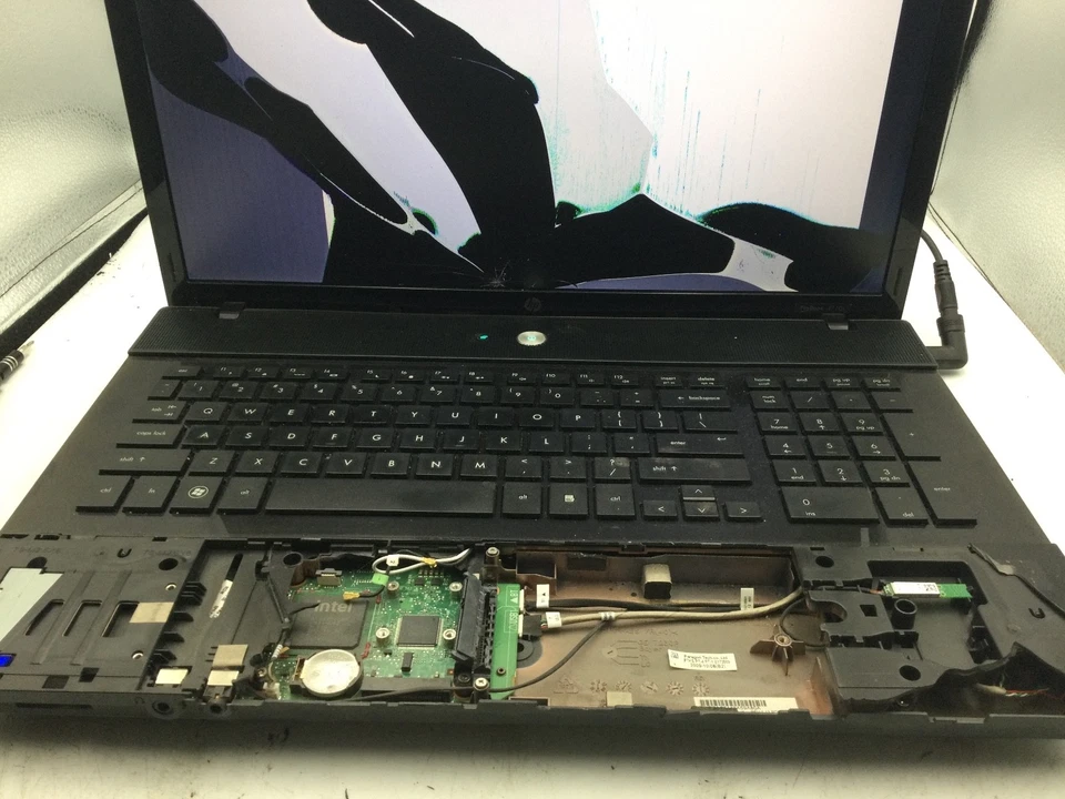 HP PROBOOK 4710S - FOR PARTS - INTEL CORE 2 DUO - 2GB RAM - READ DESCRIPTION -BB - Image 3 of 4