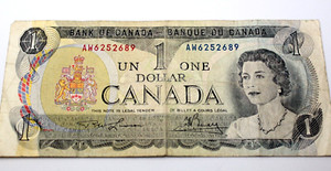 One Dollar 1973 Bank of Canada One Dollar Collectible Bank Note