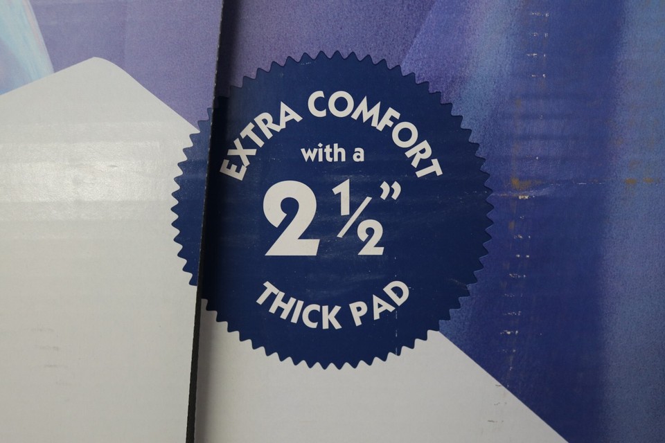 Novaform Elite Hypoallergenic Queen Size Mattress...NEW IN BOX...SEE