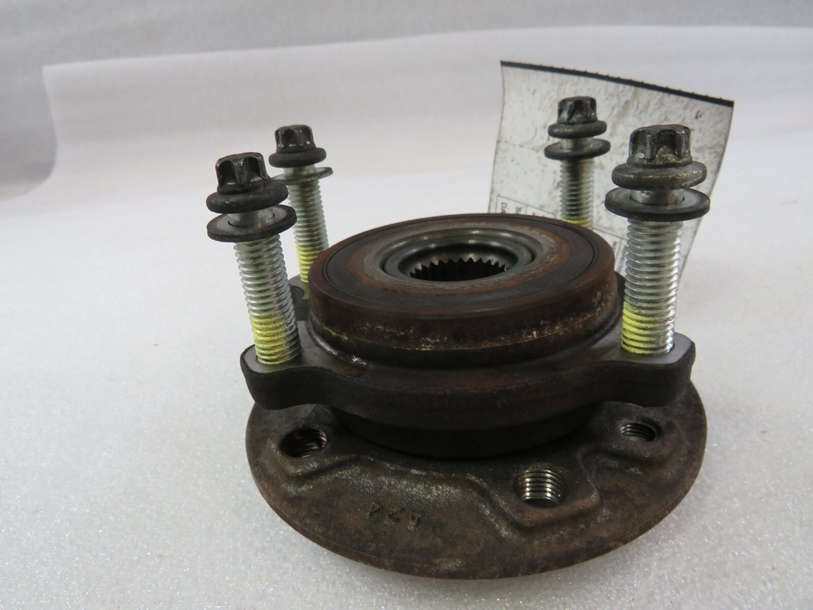 Maserati Quattroporte, Ghibli, Front Wheel Hub, Used, P/N 675000062