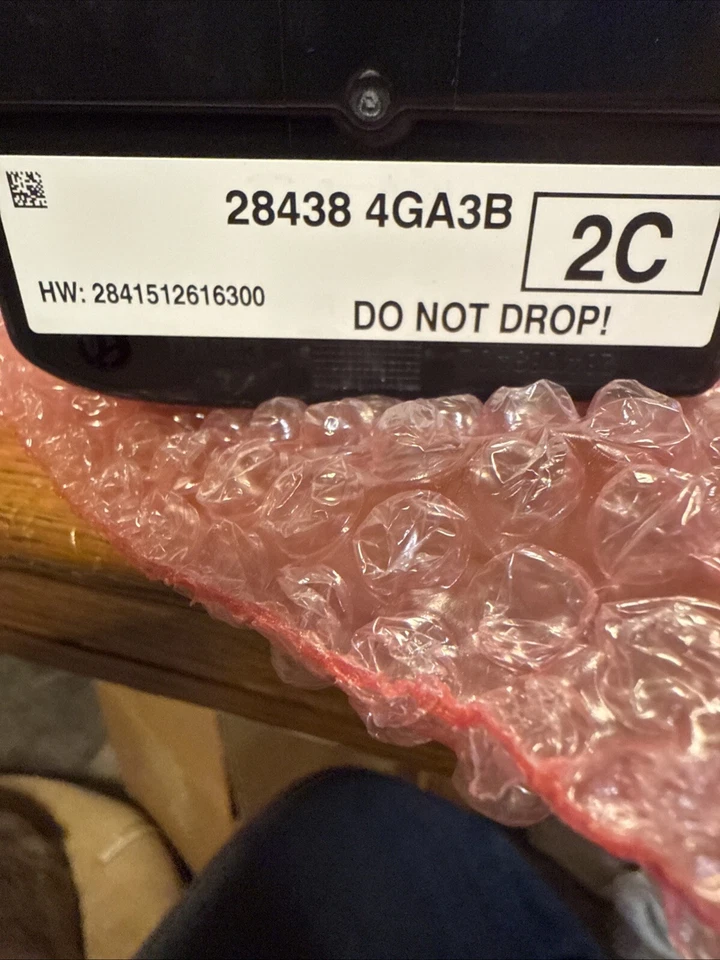 Sensor de distancia original Nissan Infiniti 28438-4GA3B 2017-2020 ARMADA QX60 Foto 2 de 4