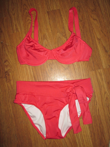 Womens VENUS 2 piece bikini bathing suit swimsuit sz 6 NWOT
