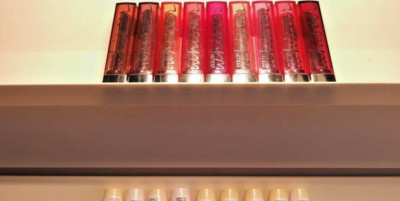Maybelline ColorSensational Lipstick Color Whisper Gel Based Lip Shade Flawed