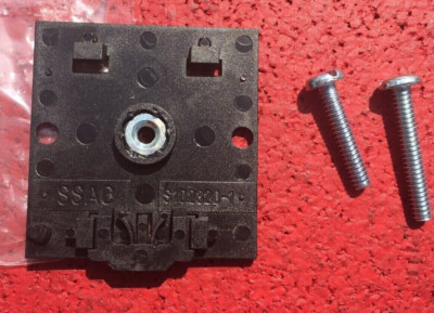 SSAC P1023-20 P102320 LOT OF 6, MOUNTING ADAPTOR