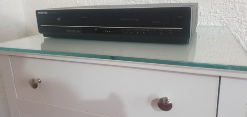 SAMSUNG DVD-V6700 DVD /VCR DVD PLAYER / VIDEO RECORDER - Bild 4 von 8
