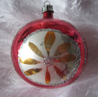 Vintage 2.25" MERCURY GLASS ROUND BALL Christmas ORNAMENT RED w/ Silver Glitter — photo 4