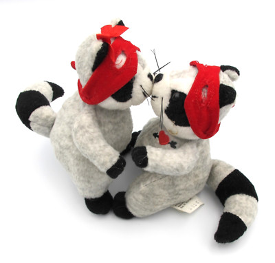 Hallmark Mini Kiss Kiss 5'' Plush Racoon Set of 2 Magnetic Nose Valentines B4
