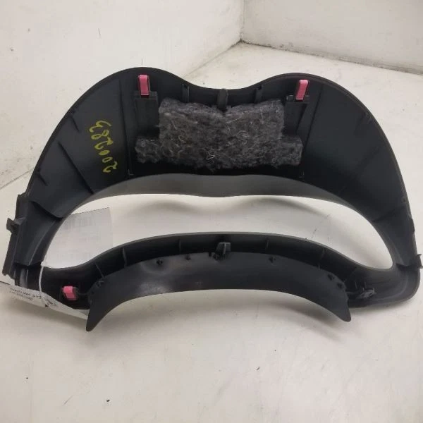 Toyota Corolla LE 2010 velocímetro tablero bisel montaje Foto 3 de 4