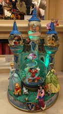 SNOW GLOBE / Boule À Neige MULTI PERSONNAGES MICKEY SORCIER Disneyland Paris