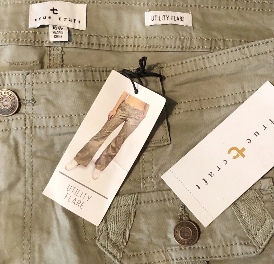 Womens Size 16 Khaki Utility Cargo Flare Leg Pants High Rise Stretch Y2K NEW - Image 4 of 4