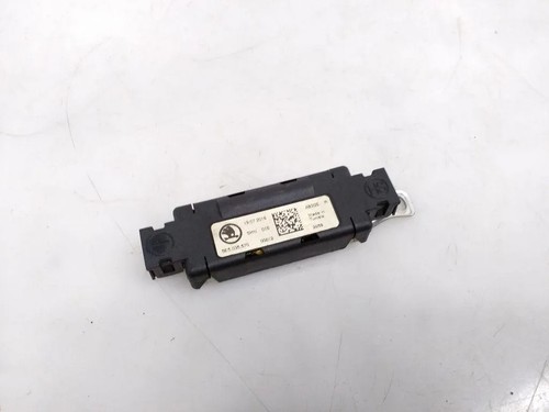 VW PASSAT B8 3G2 Antennenverstärker  5E5035570 1.97 Diesel 110kw 2016 31859583