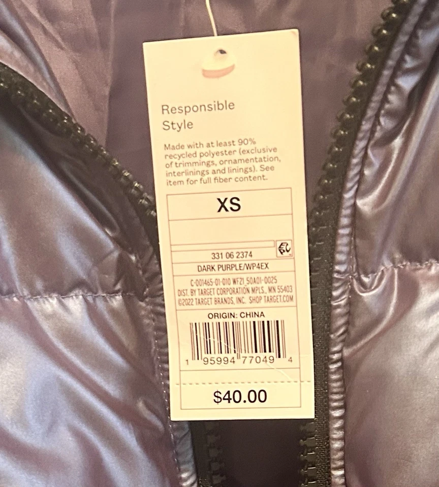 Chaqueta acolchada edredón iridiscente Wild Fable para mujer talla XS púrpura brillante Foto 4 de 4