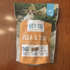 NEW / SEALED VetIQ Flea/Tick Supplement for Dogs - 240 Count