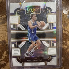 2023-24 Panini Select Concourse Sasha Vezenkov #74 White Prizm /149 RC Kings
